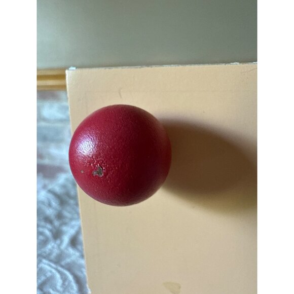 Hallmark Candy or Recipe  Box With Red & White Vintage Town Scene - Picture 9 of 16